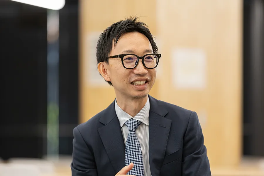 中村達哉氏